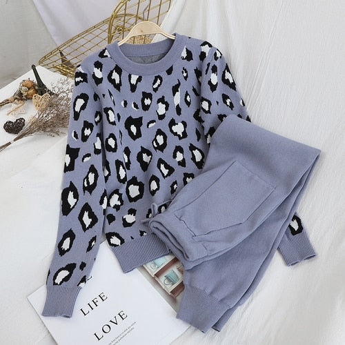 Sweatsuits Knitted Leopard Long Sleeve O-neck Sweater + Elastic Waist Pocket Harem Pants Sets